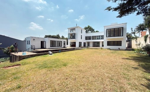 Villa in Nairobi, Nairobi County, Kenya 1