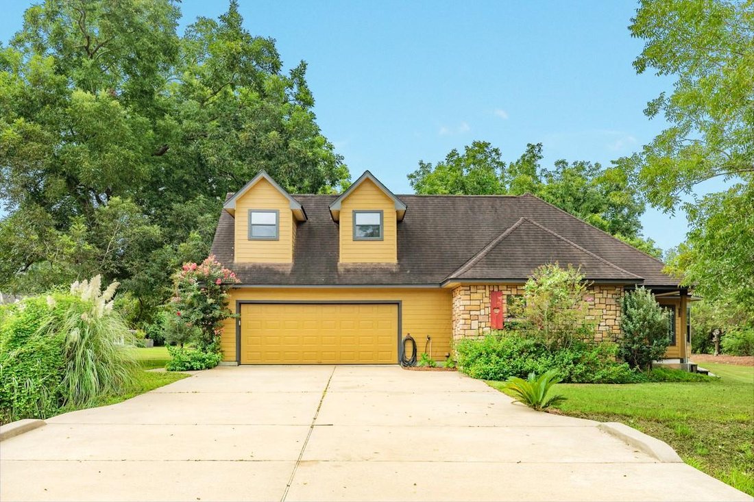 Casa en Angleton, Texas, Estados Unidos 4 - 18752172