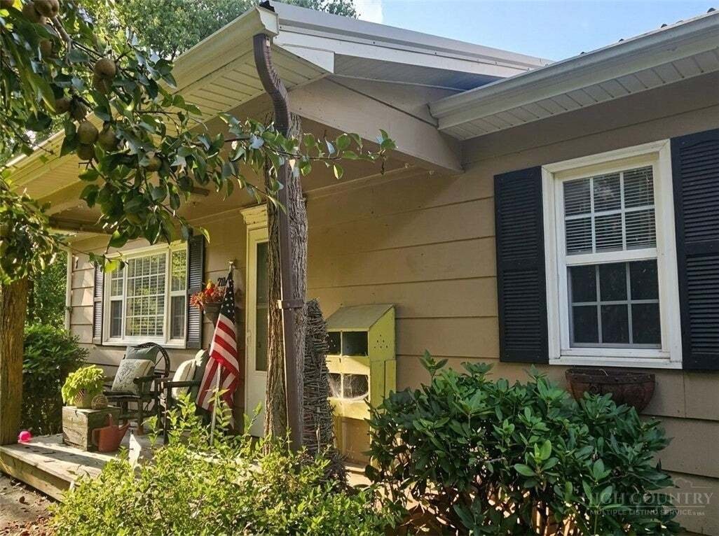 Casa en Sugar Grove, Carolina del Norte, Estados Unidos 4 - 18759400