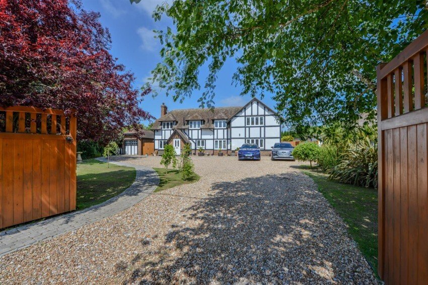 Haus in Chestfield, England 1 - 18761113