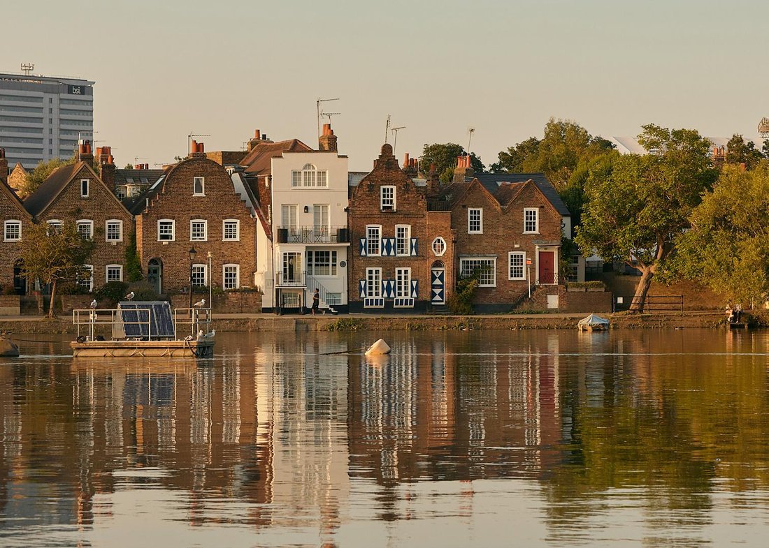 Casa en Gunnersbury, Municipio de Hounslow, Inglaterra 1 - 18750896