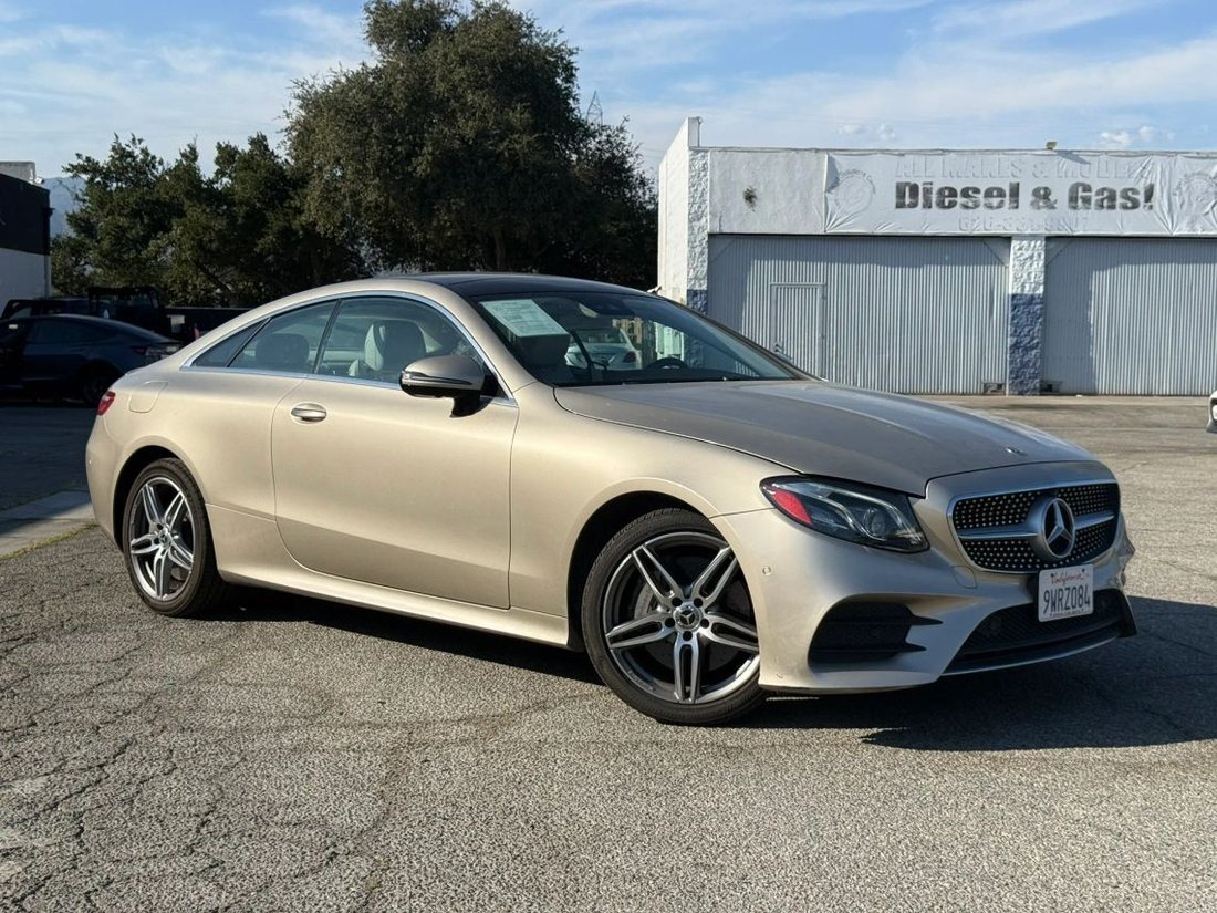 Coupe in Azusa, CA, United States 1 - 18755334