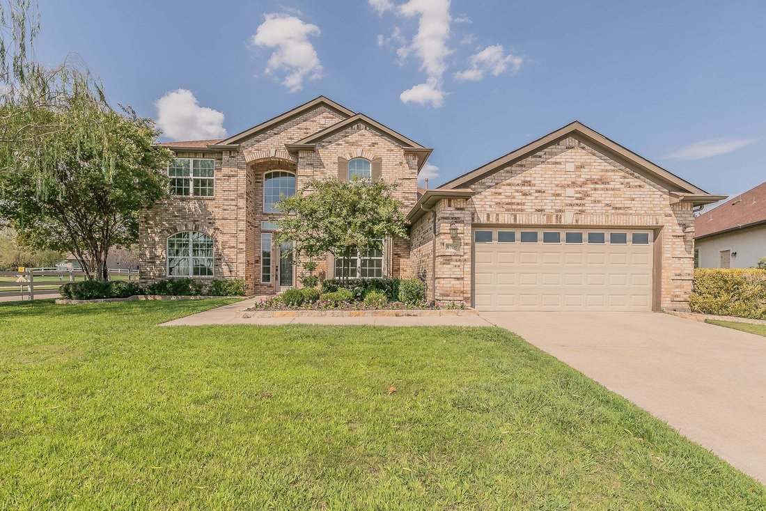 House in Denton, Texas, United States 1 - 18752784