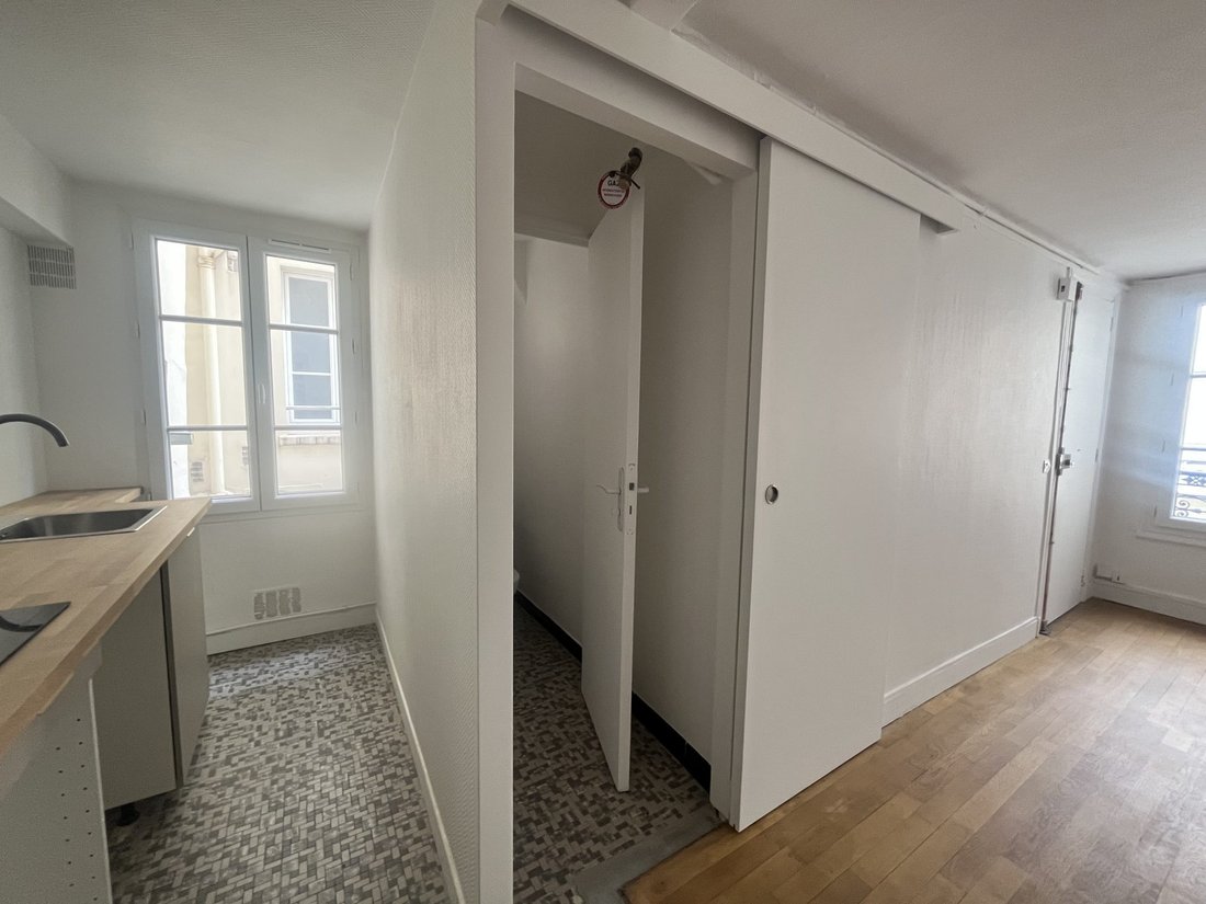 Appartamento a Enfants Rouges, Paris 3e Arrondissement, Parigi 5 - 18758052