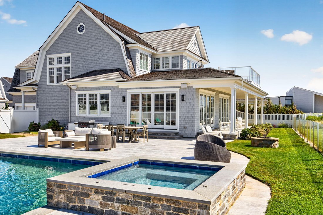 House in Mashpee, Massachusetts, United States 4 - 17951876