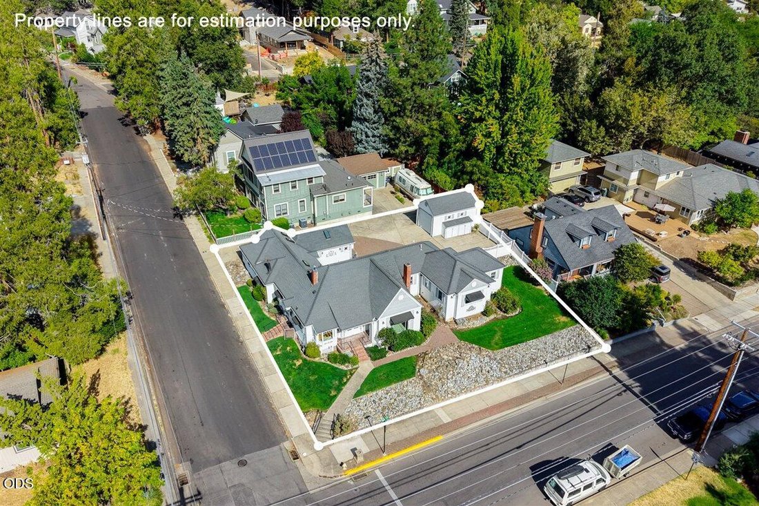Casa en Ashland, Oregón, Estados Unidos 2 - 18750959