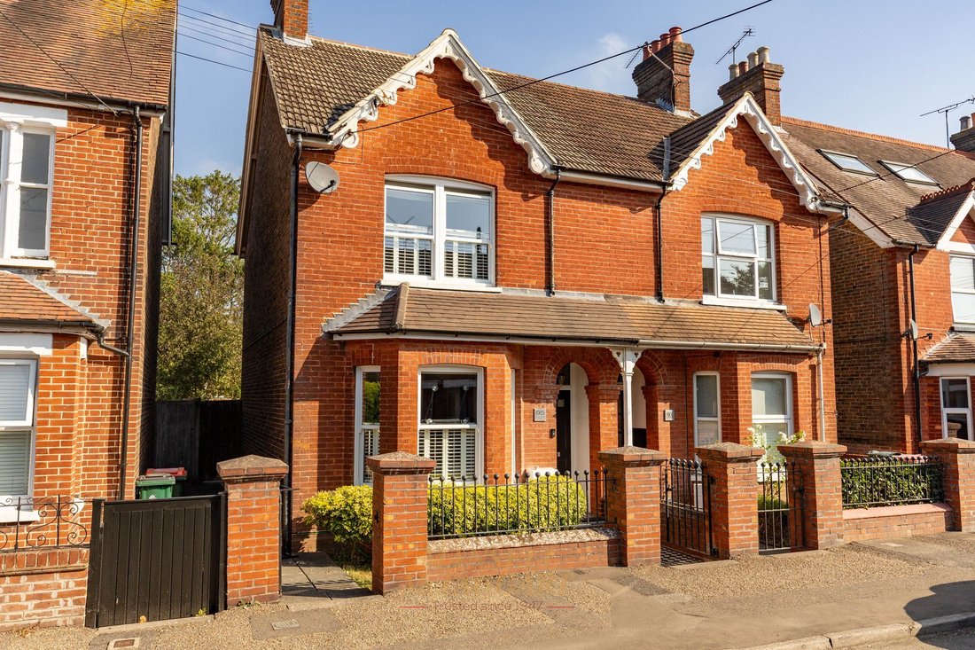 Casa en Three Bridges, Crawley, Inglaterra 1 - 18749788