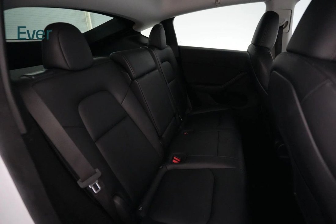 Suv in San Francisco, CA, United States 5 - 18755366