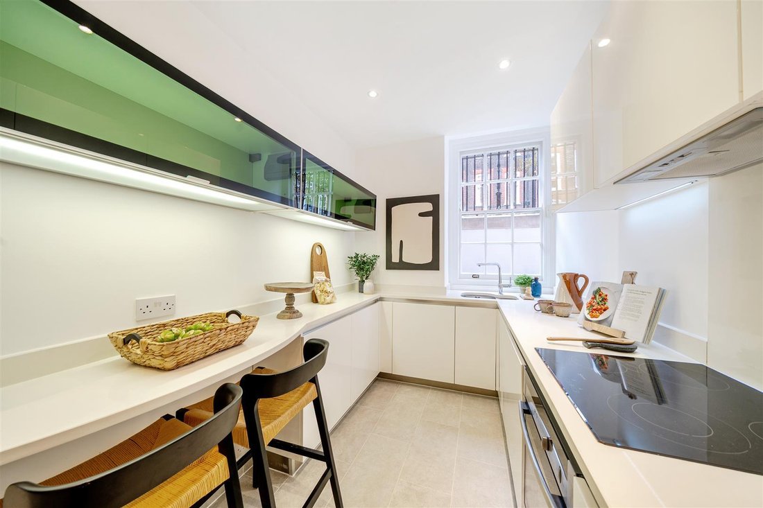 Apartment in Hamstead, Shalfleet, England 5 - 18761191
