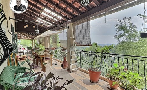 Villa in Vaugines-Les Faisses-Peyrard, Draguignan, Frankreich 1