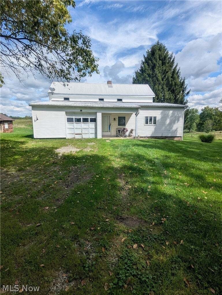 House in Lloydsville, Ohio, United States 1 - 18756003