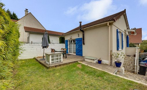 Haus in Beau Site-Pommerets-Binelles, Sevres, Frankreich 1