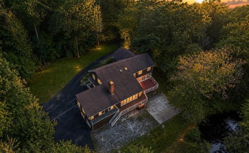 House in Weston, Connecticut, United States 1