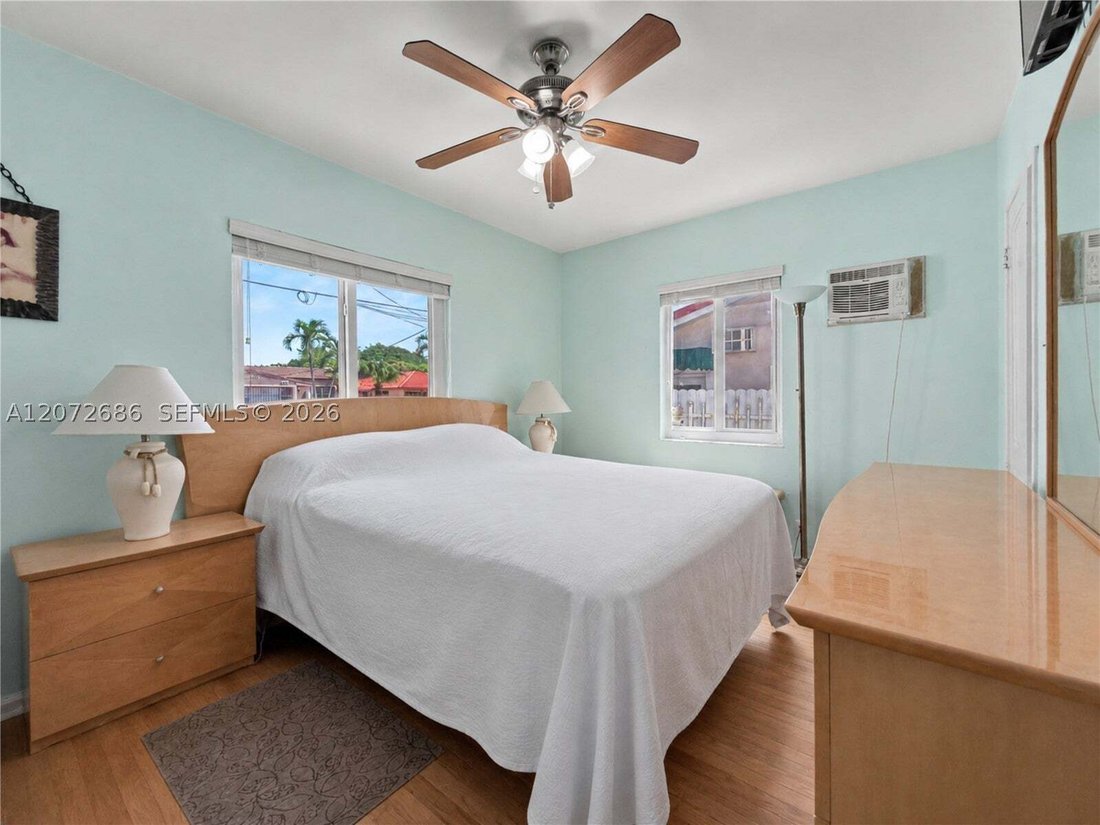 House in Miami, Florida, United States 4 - 18676800