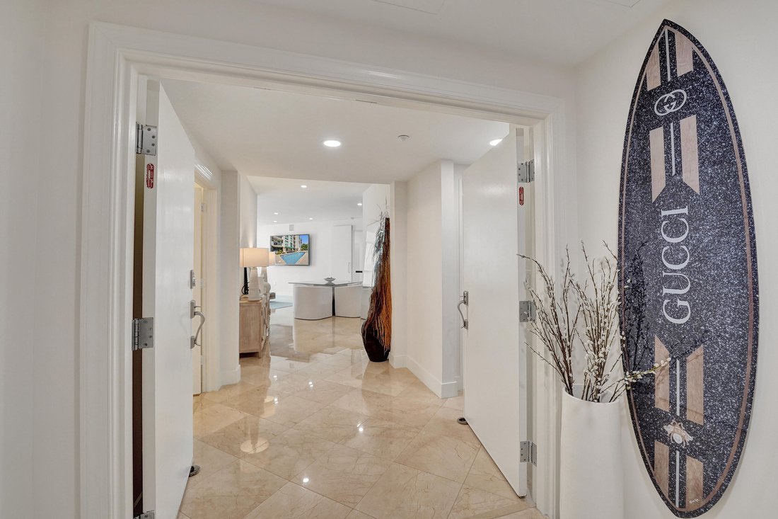 Condo in Fort Lauderdale, Florida, United States 1 - 18755969