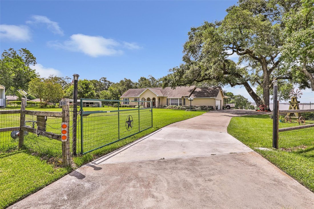Casa en Highlands, Texas, Estados Unidos 4 - 18752163