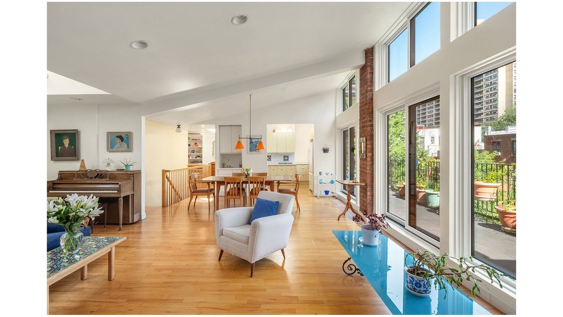 Co Op in New York, New York, United States 3 - 18752431