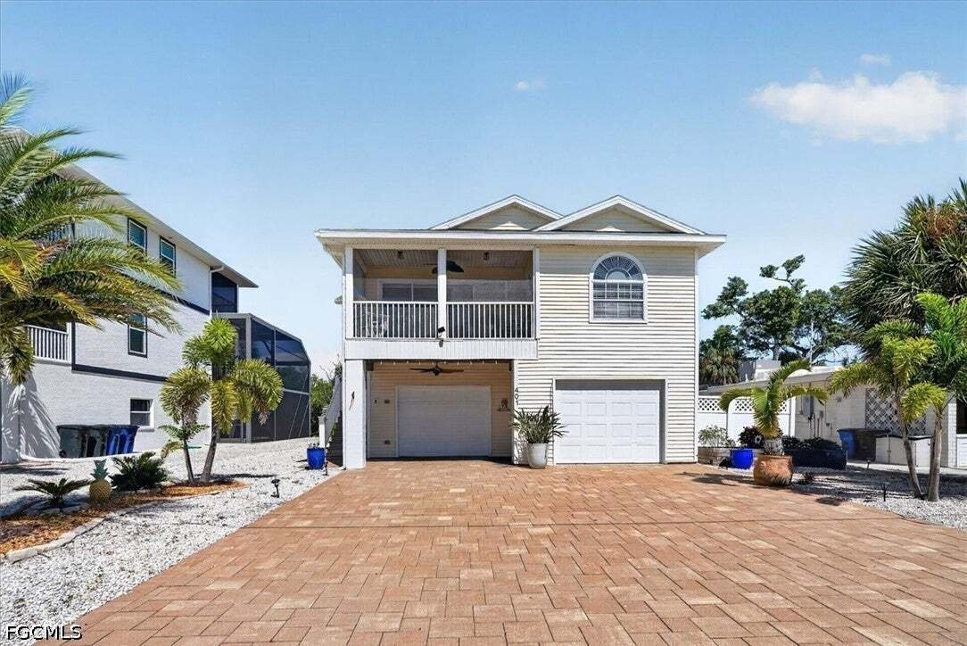 Maison à Fort Myers Beach, Floride, États-Unis 1 - 18250324