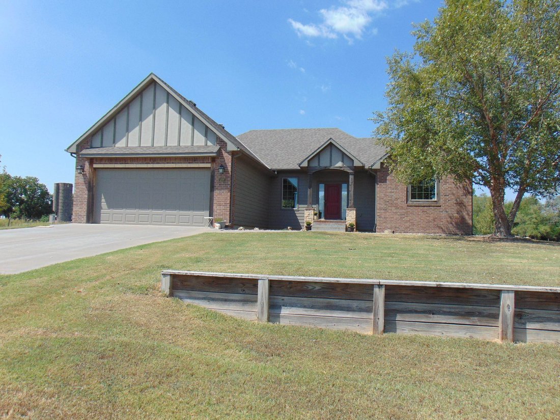 House in Valley Center, Kansas, United States 3 - 18757718