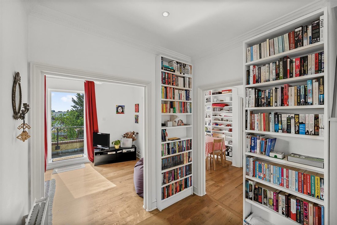 Apartment in Hamstead, Shalfleet, England 4 - 18761225
