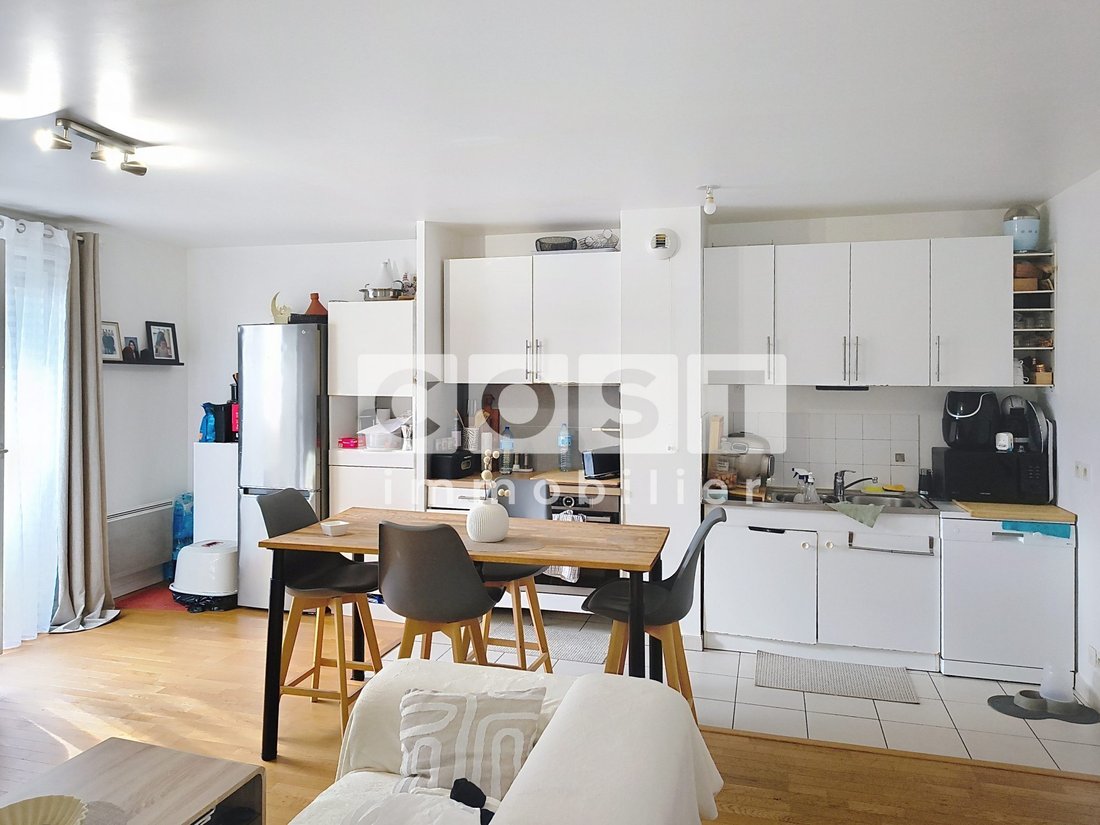 Apartamento en Bois-Colombes, Isla de Francia, Francia 1 - 18757983