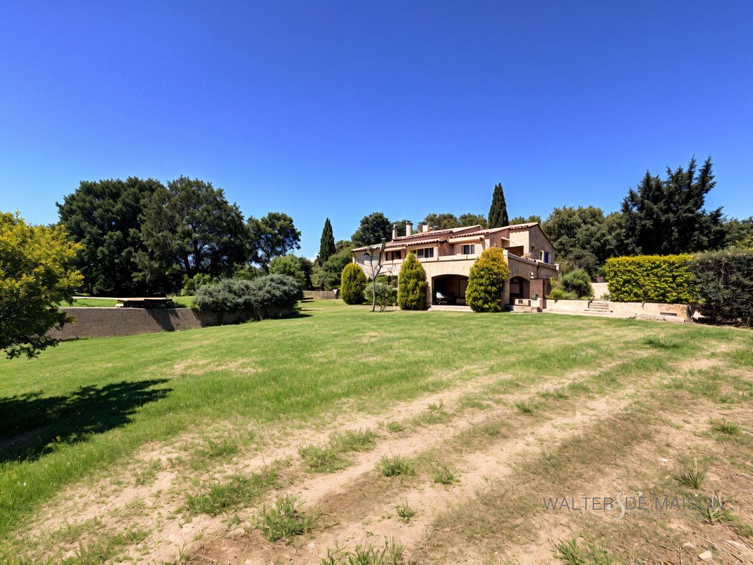 Villa in Hyères, Provence-Alpes-Côte d'Azur, Frankreich 1 - 18757646