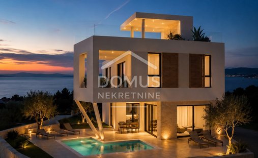 Haus in Vodice, Gespanschaft Šibenik-Knin, Kroatien 1