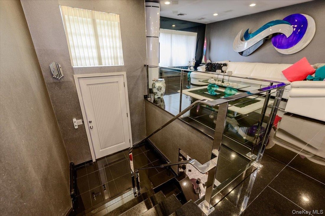 Casa a East Rockaway, New York, Stati Uniti 2 - 18751054