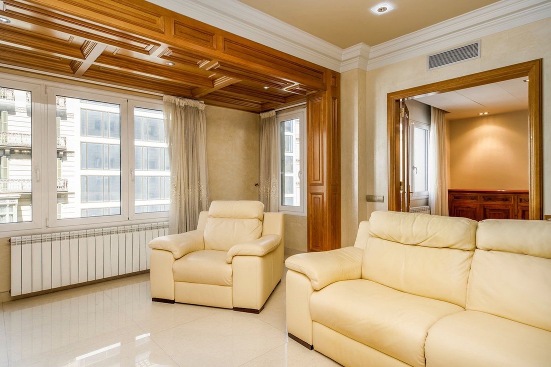 Appartement à Eixample, Barcelone, Espagne 4 - 18748513