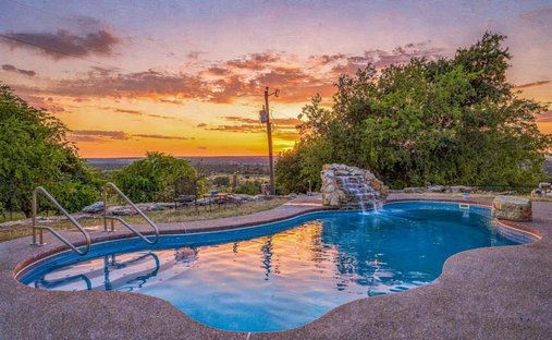 House in Weatherford, Texas, United States 1