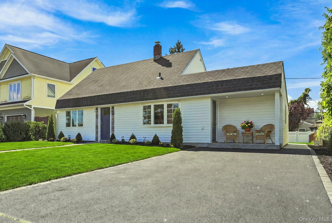 Casa en Levittown, Nueva York, Estados Unidos 1 - 18752294