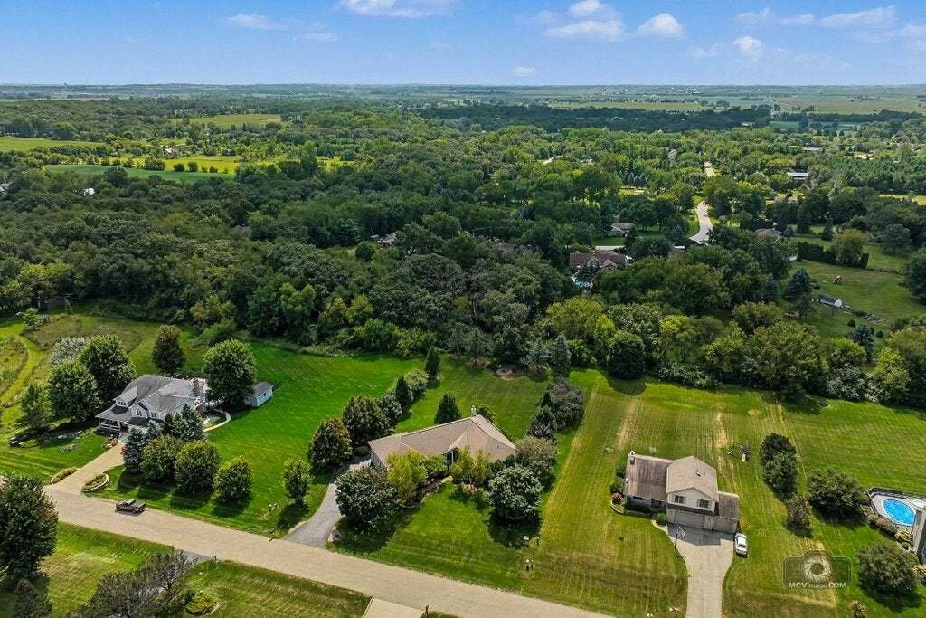 Casa a Marengo, Illinois, Stati Uniti 4 - 18749258