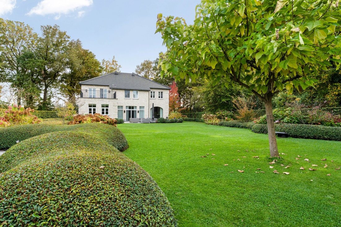 Villa a Genk, Fiandre, Belgio 4 - 18755248