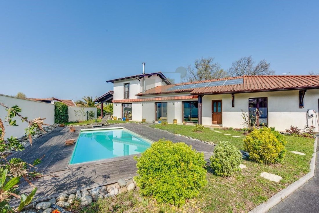 Casa en Anglet, Nueva Aquitania, Francia 1 - 18752881