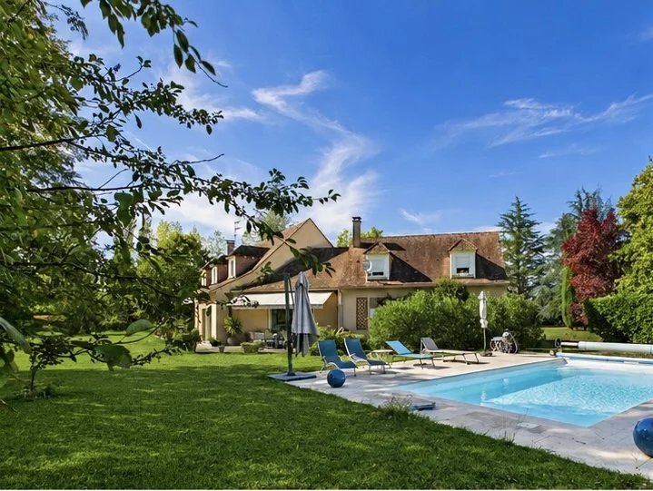 Maison à Le Fleix, Nouvelle-Aquitaine, France 1 - 18752545