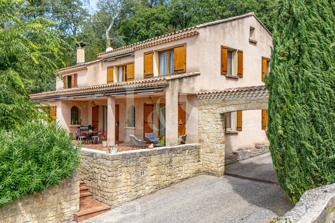 Villa à Loriol-du-Comtat, Provence-Alpes-Côte d'Azur, France 2 - 18754727
