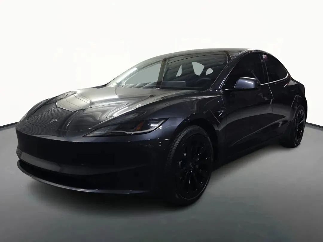Sedan in Laguna Hills, CA, United States 1 - 18755348