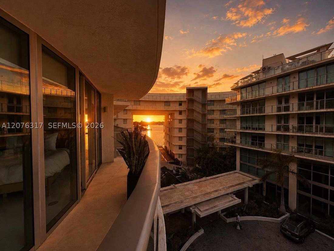 Condominio en Miami Beach, Florida, Estados Unidos 1 - 18757165