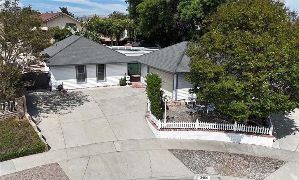 Casa a Fullerton, California, Stati Uniti 2 - 18759380
