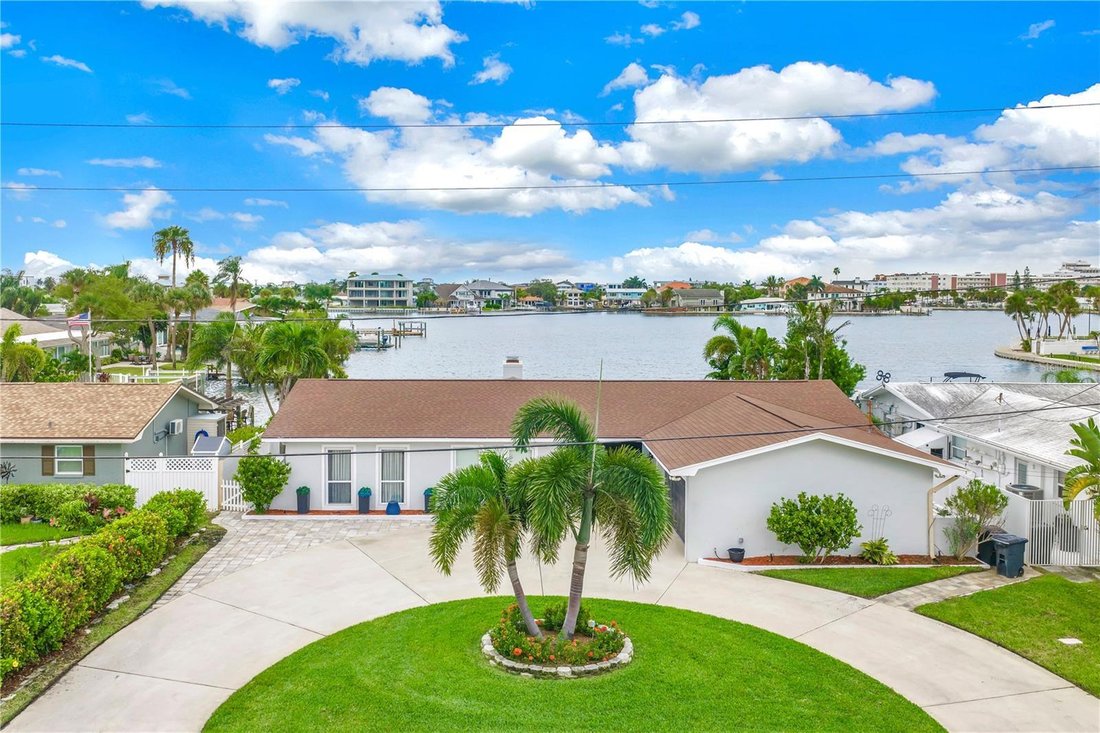 Haus in St. Pete Beach, Florida, Vereinigte Staaten 2 - 18754030