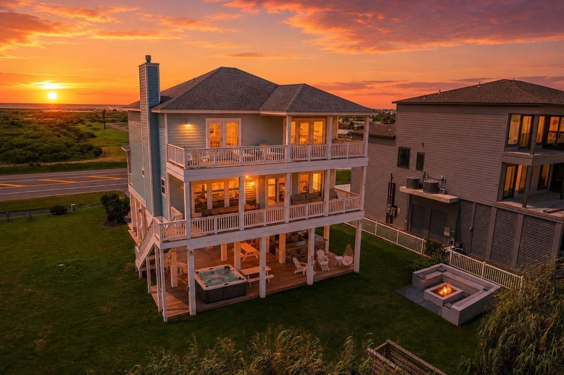 House in Galveston, Texas, United States 1 - 18614699