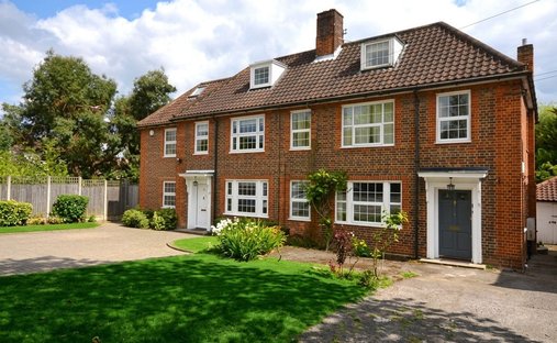 House in Barnet, England 1