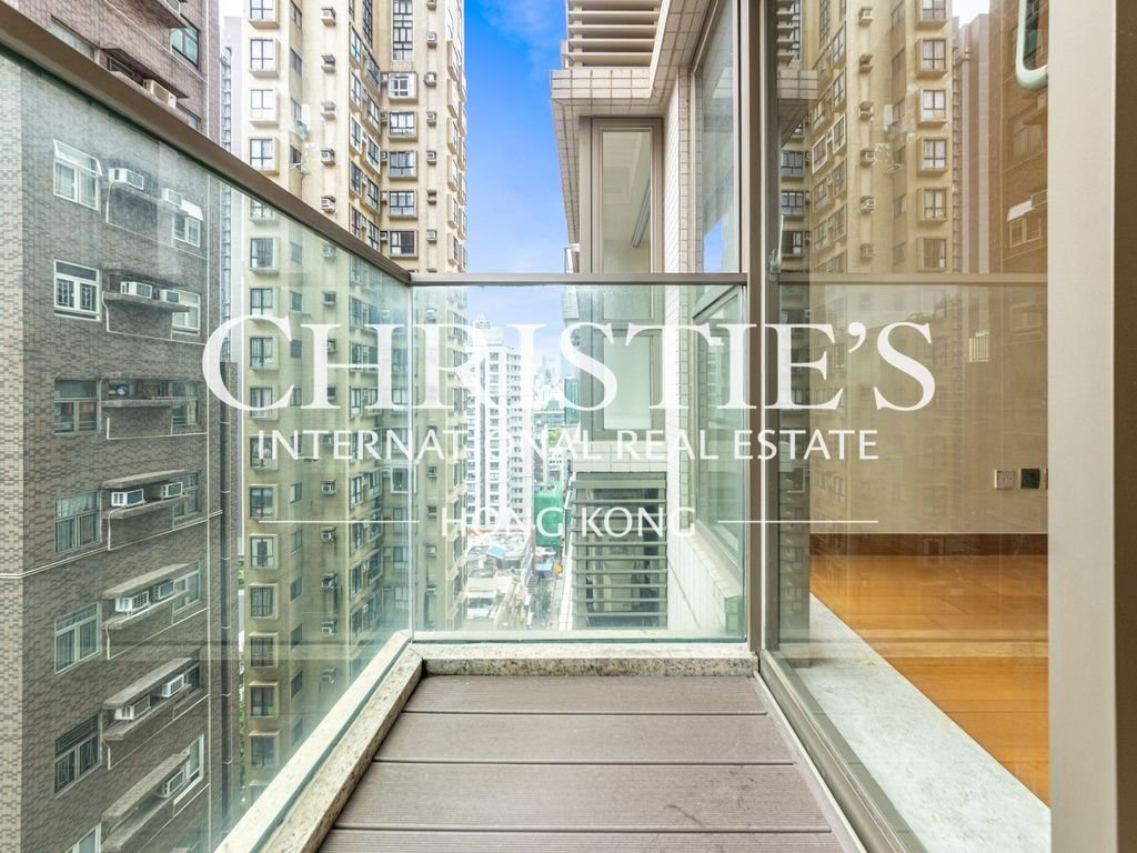 Apartment in Hong Kong, Hong Kong 2 - 15437446
