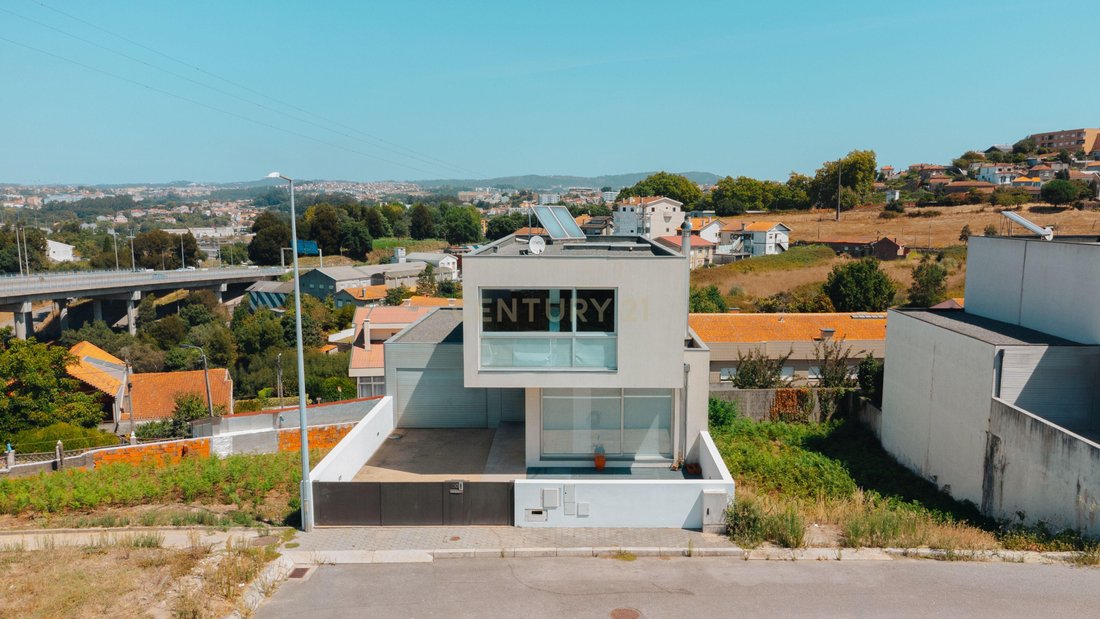Villa in Oliveira do Douro, Distrikt Porto, Portugal 1 - 18754961