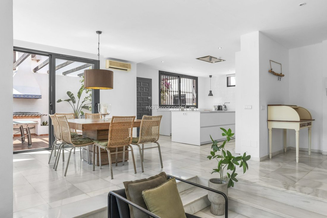 Chalet à Puerto Banús, Marbella, Espagne 3 - 18749609