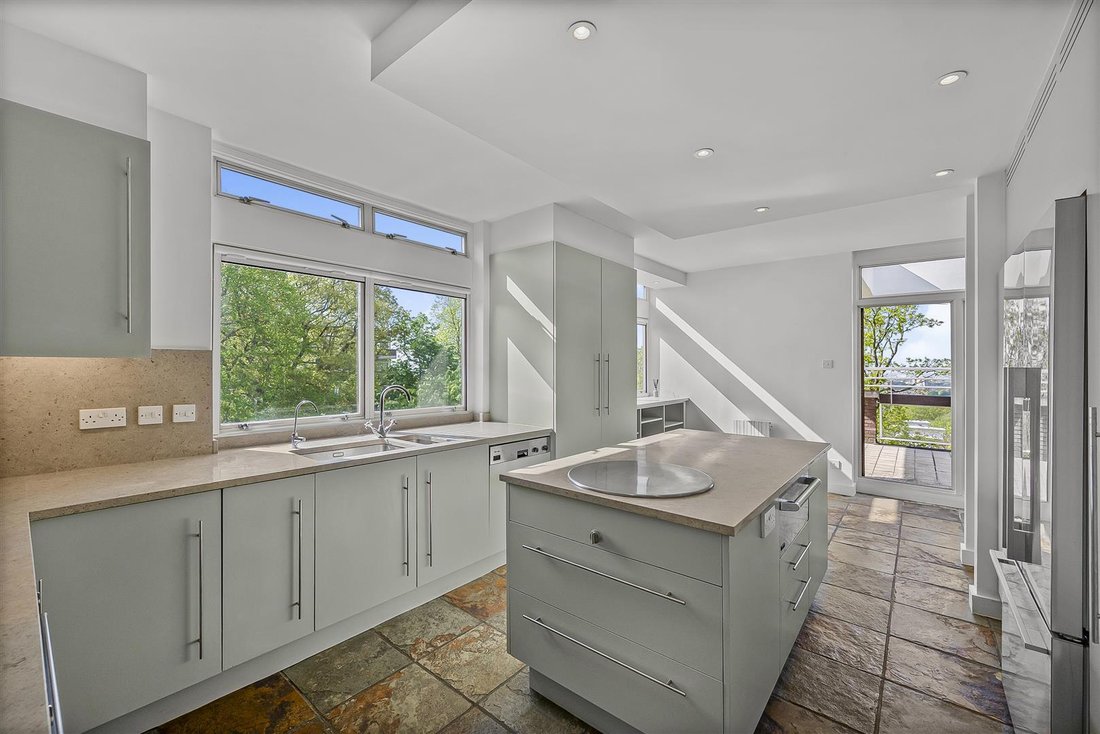 Apartment in Hamstead, Shalfleet, England 5 - 18761108
