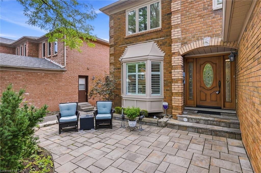 House in Oakville, Ontario, Canada 4 - 18751942