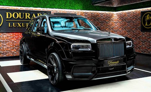 2022 Rolls-Royce Cullinan awd in Dubai, United Arab Emirates 1