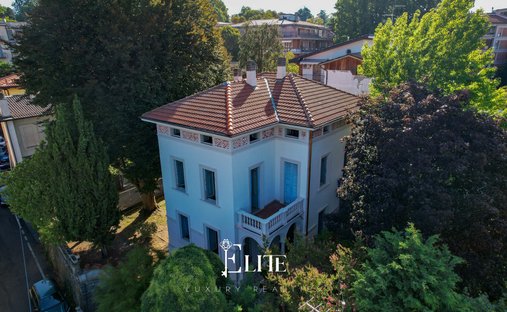 Villa à Bosto, Varèse, Lombardie 1