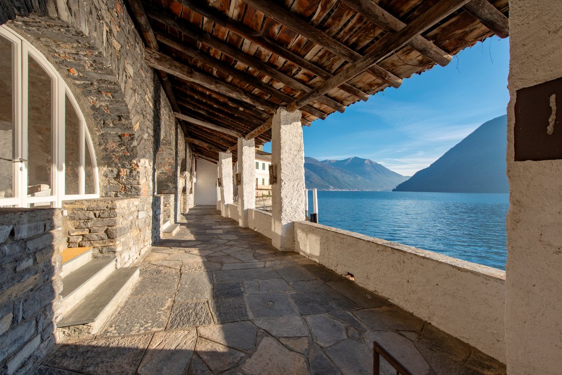 Villa à Brienno, Lombardie, Italie 1 - 18761655